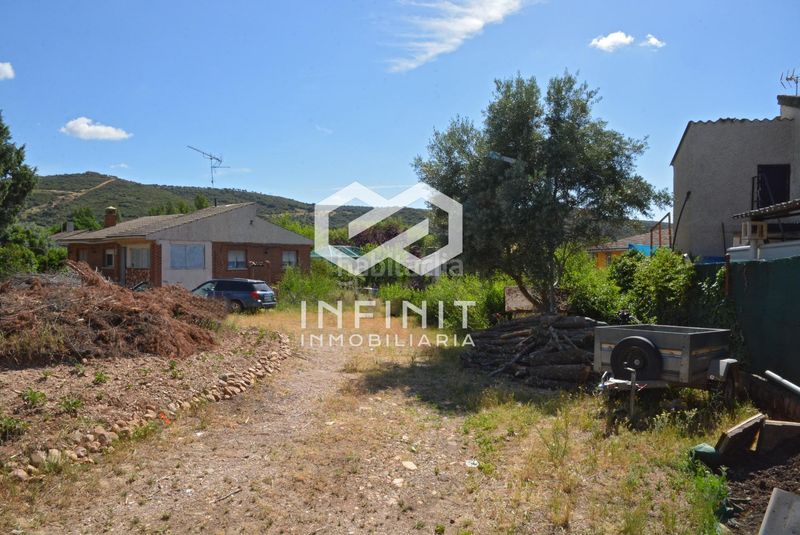 Foto 0ea59bdd-c86c-4acd-8006-59f3991e5f82. Xalet amb aparcament a Robledillo de Mohernando