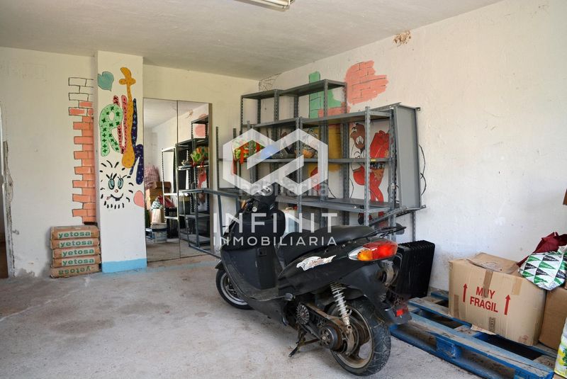 Foto 56b9d049-6ad0-4cde-9997-d62968162cbe. Xalet amb aparcament a Robledillo de Mohernando