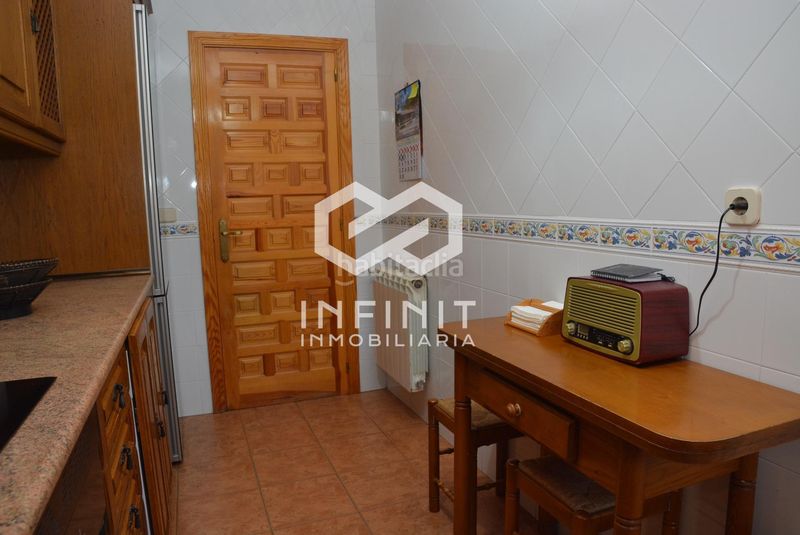 Foto 54b6507d-6c83-460b-8f20-2d9ed3d0a904. Casa amb calefacció a Santorcaz