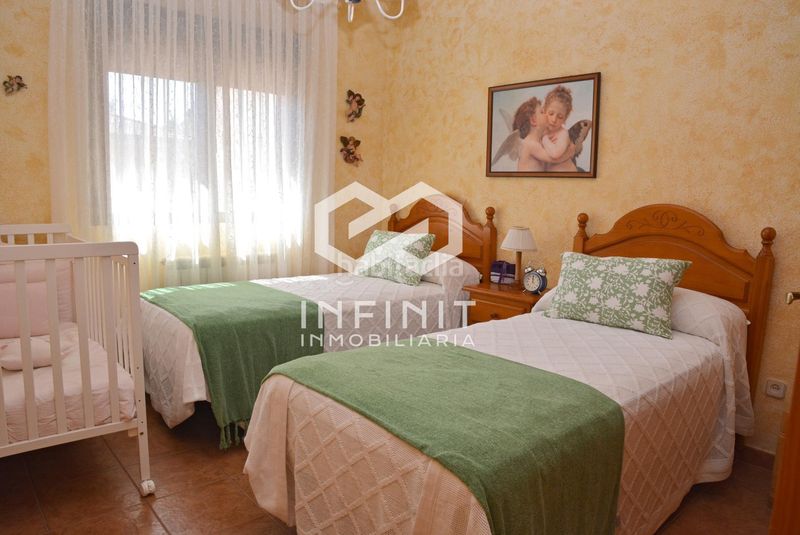 Foto 5a5f8c06-2b9c-4a6f-9b50-470f9546a568. Casa amb calefacció a Santorcaz