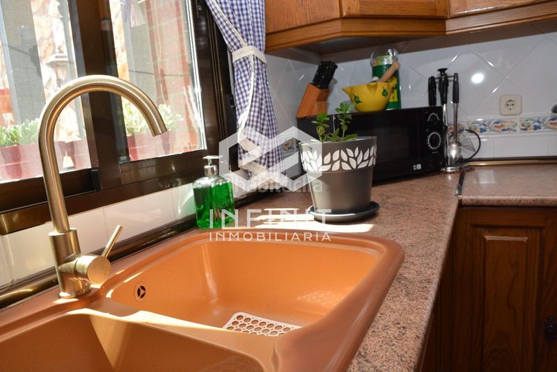 Foto 5afd4be9-fd3b-4744-bd37-c03cf479874b. Casa amb calefacció a Santorcaz
