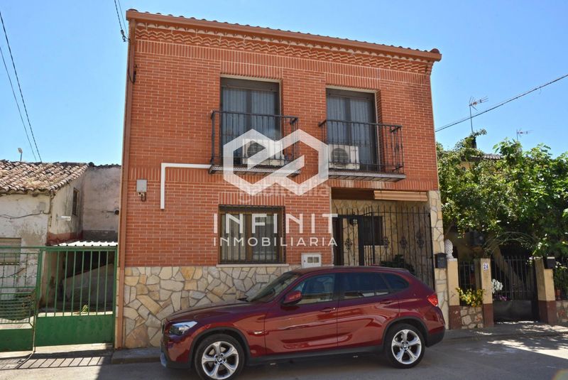 Foto a0dc3dfa-dd57-4a08-8e6d-2fdb9a290213. Casa amb calefacció a Santorcaz