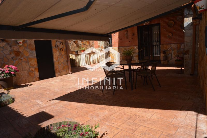 Foto a943fd24-d460-4c1c-adf9-16056e9accee. Casa amb calefacció a Santorcaz