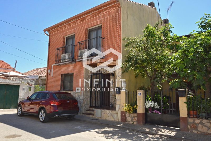Foto ef43fbf7-243b-40a0-b7f4-fa743d2b1641. Casa amb calefacció a Santorcaz