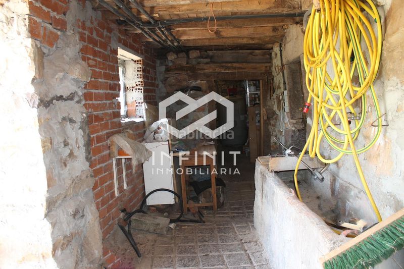 Foto 0d566658-c0a5-42cb-b13b-77bbcd61ace3. Xalet amb calefacció aparcament a Somiedo