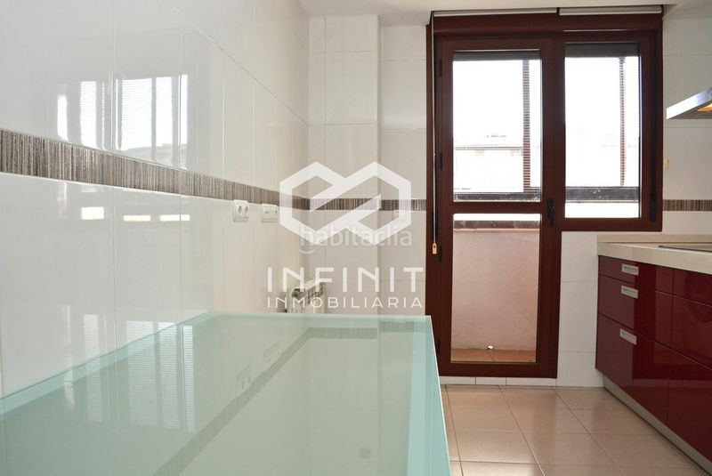 Foto 3a194a58-ea8d-4520-b20d-74d9b571fe8f. Pis amb calefacció aparcament piscina a Los Valles-Sanz Vazquez-El Fuerte Guadalajara