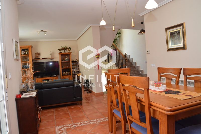 Foto 52aa7a6f-a282-4bd4-a0a7-d8ecb2d73a38. Casa aparellada amb calefacció aparcament piscina a Torrejón del Rey