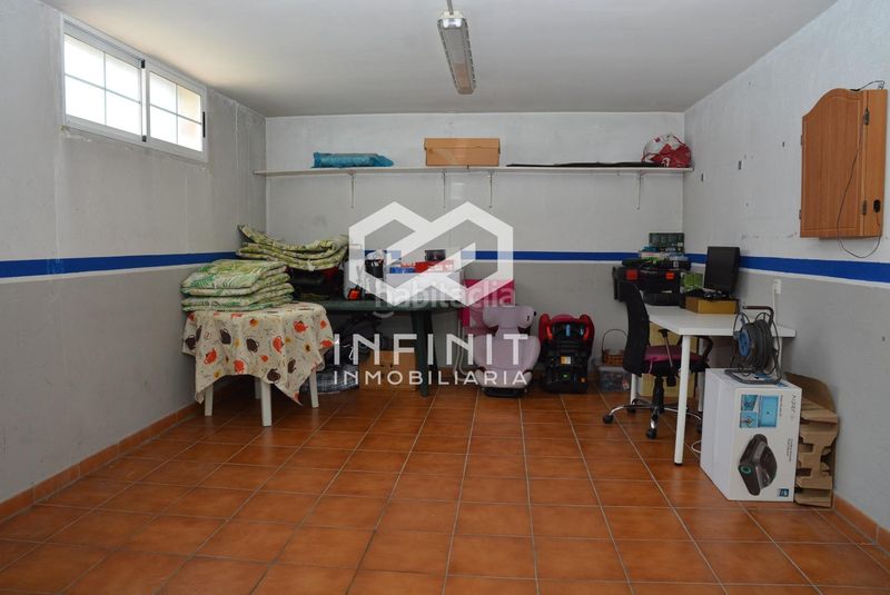 Foto 66cb530d-9076-4882-b992-1b322b8a428c. Casa aparellada amb calefacció aparcament piscina a Torrejón del Rey