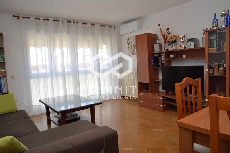 Foto e21f450a-39f7-4639-9d07-0858bb06ffd3. Flat with heating parking in Alamín Guadalajara