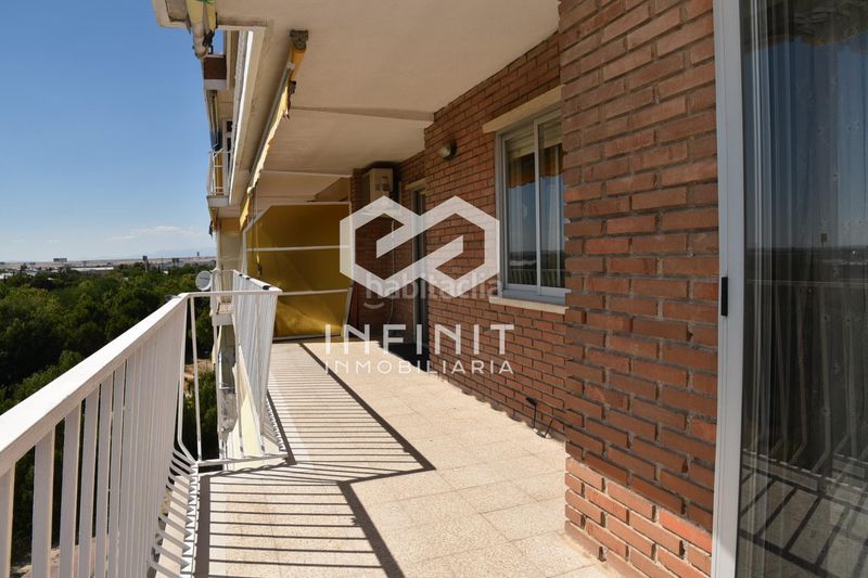 Foto a6438ac5-e7e0-41cb-a75e-e55687a8de1c. Pis amb calefacció piscina a Chorrillo Alcalá de Henares