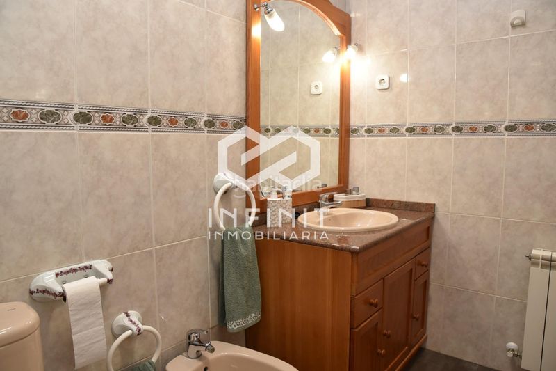 Foto 59050ee8-cd99-4e16-ac13-a424d2a8851d. Casa adossada amb calefacció aparcament piscina a Alcalá de Henares