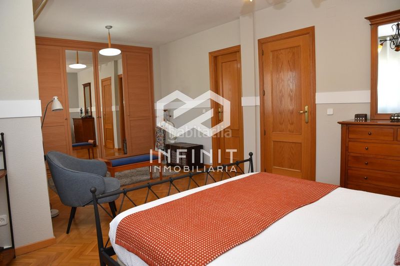Foto b6458679-a165-4593-acc7-9d4491ec2f6a. Casa adossada amb calefacció aparcament piscina a Alcalá de Henares
