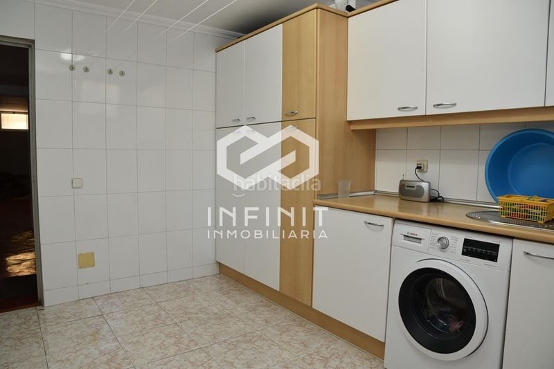 Foto fea0850b-6ba1-4eb1-9266-c13920699f92. Casa adossada amb calefacció aparcament piscina a Alcalá de Henares