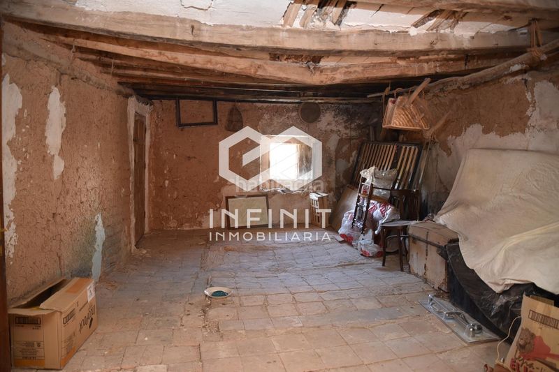 Foto 73ce529e-c842-4b63-9569-79939f590f48. Casa con parcheggio in Muduex