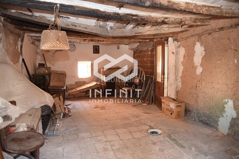Foto b7f6e4ad-be88-4d13-acba-939f9e6c5d79. Casa con parcheggio in Muduex