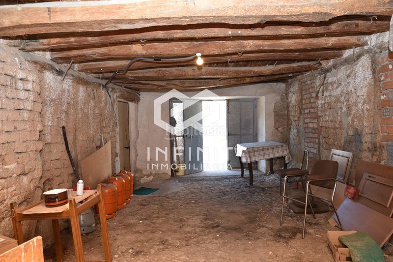 Foto e0e27519-71de-4fd6-ba04-e81c4bfb2987. Casa con parcheggio in Muduex