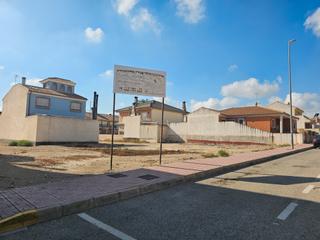 Terreny residencial a Ceutí. Solar urbanizacion la tejera ceuti 146 mts