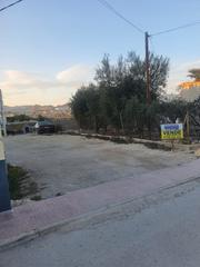 Terreny residencial  Calle miguel hernández. Solar  urbano con una pequeña construccion