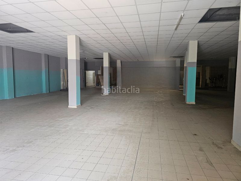 Foto 21fe2c56-ce40-4121-b058-f66b180522e1. Local comercial a Ceutí