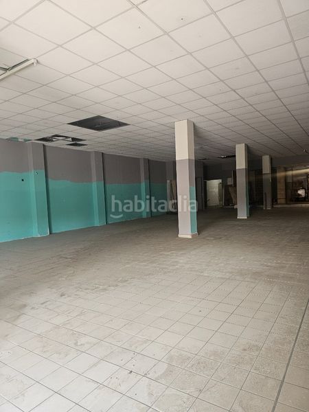 Foto 513f0e3c-f1c7-4e3c-90c9-5bec443e16a4. Local comercial a Ceutí