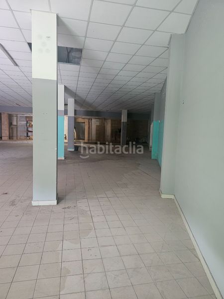 Foto 70ad8fe5-e6a7-4b3e-b70b-8193ad1f6f01. Local comercial a Ceutí