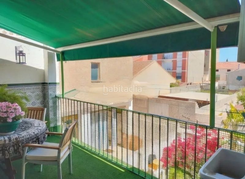 Foto c7b14701-d5e2-4e4b-b124-34234a135872. Casa amb xemeneia aparcament a Alguazas