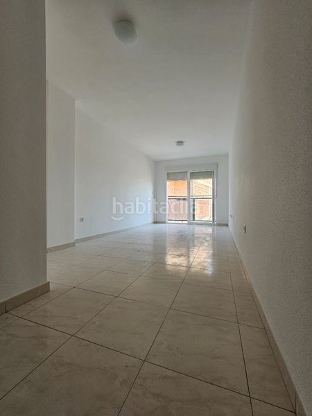 Foto 2c23c2ca-9560-40c2-895f-73e09212dbab. Pis amb aparcament a Ceutí