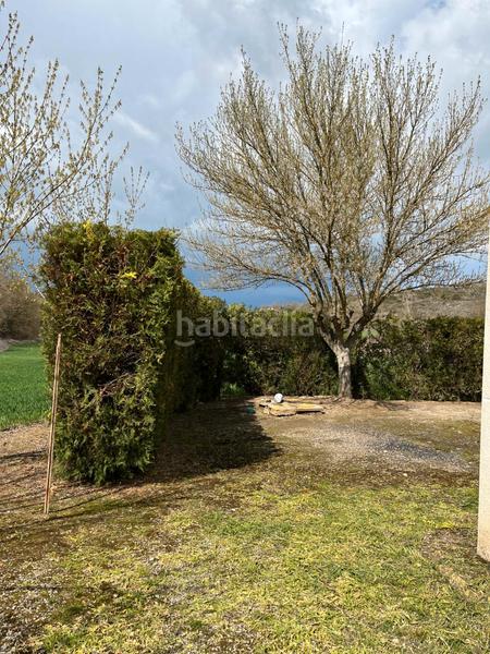 Foto f0f190aa-bddd-42b1-96d0-977f66b51dac. Masía masia con terreno en Ivorra