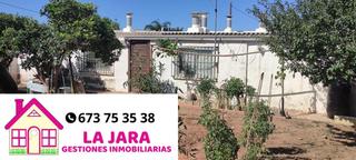 Finca rústica  De la jara. Estupenda parcela en la jara con luz y agua.