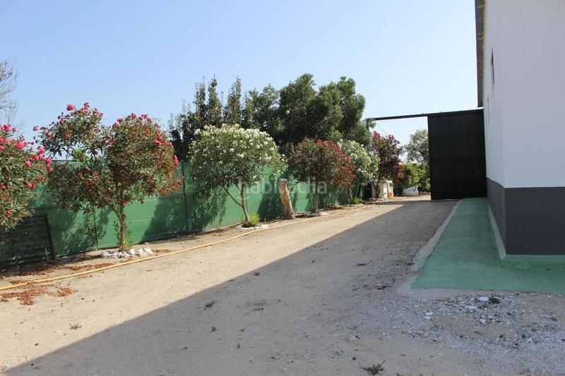 Foto c9d4ead0-a061-4496-af35-8428d0dc3cae. Terreny residencial a Cuatro Pinos - El Carmen Puerto de Santa María (El)