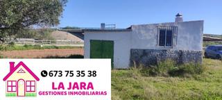 Masia  Buenavista. Magnifica parcela con casa de campo para reformar