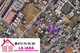 Terreny residencial  Cuevas de nerja. Parcela urbana en la vía
