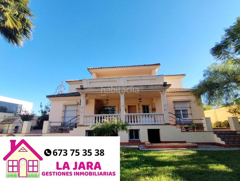 Foto 54769d8a-4dca-4809-b248-7f840ea72f01. Casa impresionante chalet ubicado en los colonos. en Sanlúcar de Barrameda