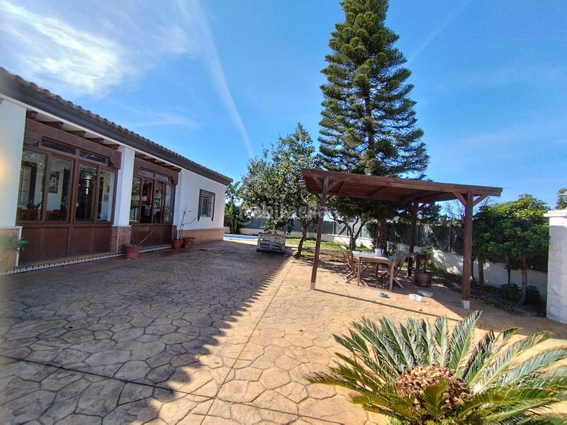 Foto 7f952b64-6e2a-4ff2-899f-5bec5c5616e9. Casa impresionante chalet urbano en La Jara. en La Jara Sanlúcar de Barrameda