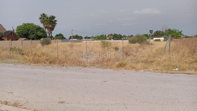 Foto b23fcd9d-16c5-4e18-b673-4dc91c78868a. Terreno residencial parcela de 550m frente al maestre en Sanlúcar de Barrameda