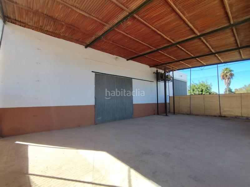 Foto 652eaecf-9ada-488e-b73b-f34cfeaa8f36. Fabrikhalle in Chipiona norte Chipiona