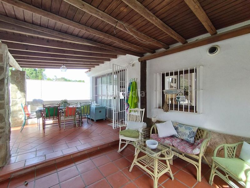 Foto ba936822-6dfc-4e20-8f16-852ef15b7364. Masia amb piscina a La Jara Sanlúcar de Barrameda