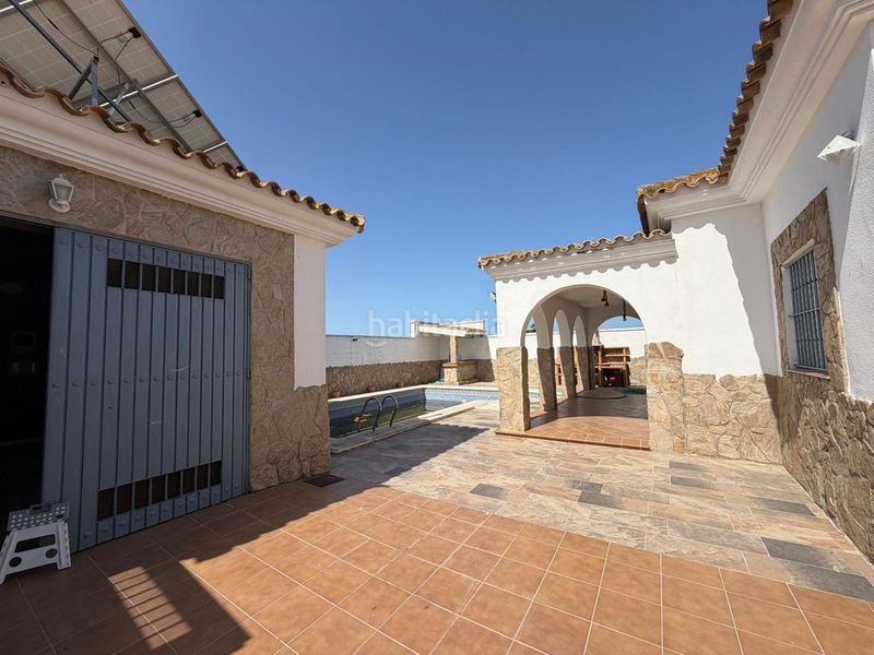 Foto f8f6e344-cd83-4018-8b4e-7644ef92db84. Masia amb piscina a Monteolivete-Camino Sevilla Sanlúcar de Barrameda