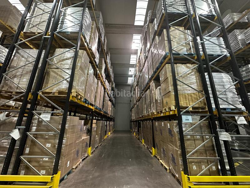 Foto 5c999aeb-23fb-4410-9777-f982e3214caa. Bâtiment à usage industriel dans La Motilla - Fuente del Rey Dos Hermanas