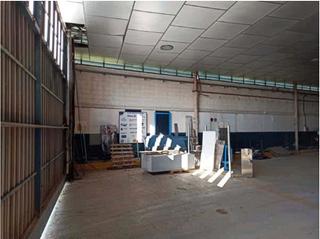 Lloguer Nau industrial a Barrio Bajo. Nave industrial con campa