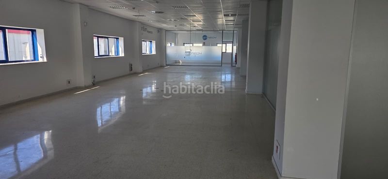 Foto 77981be1-5051-4c81-a6f5-b21b73ddd132. Affitto edificio in Rinconada (La)