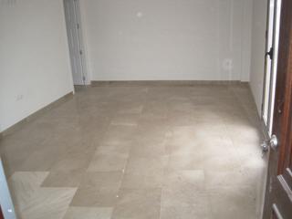 Pis a Écija. Piso en venta en próximo al centro, 1 dormitorio.