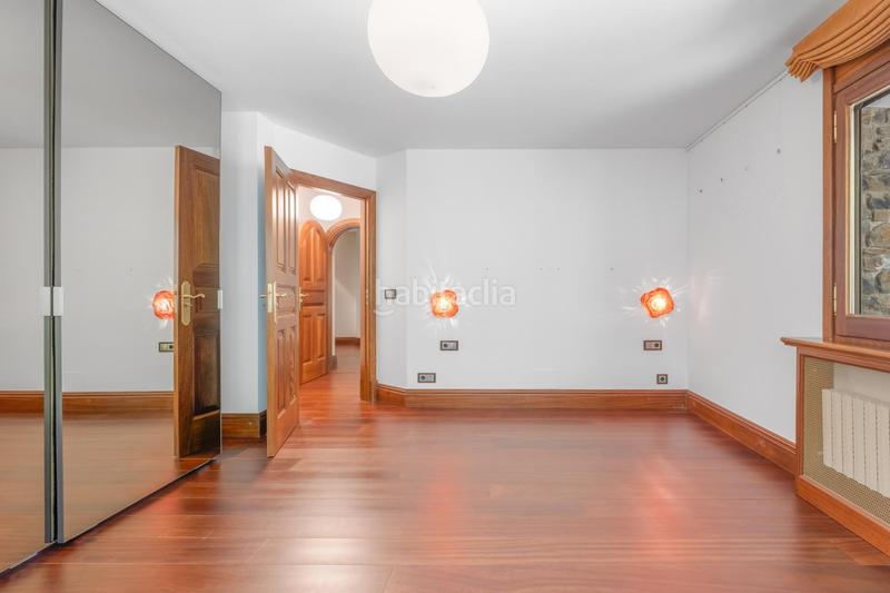 Foto d5700aaf-d0f6-42fc-adb0-80f3bd81c99e. Chalet mit heizung parking pool in L´Aldosa-Anyós La Massana