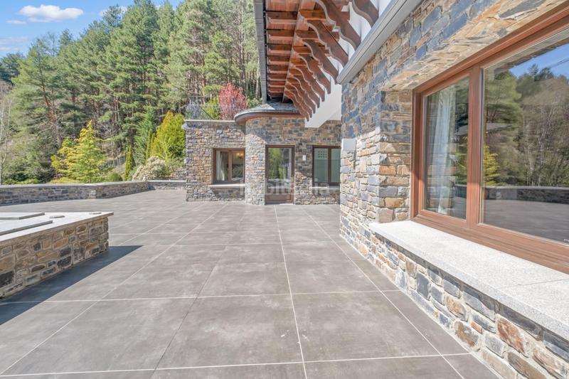 Foto d7de7658-1c4c-45e1-9154-db51a1526052. Chalet mit heizung parking pool in L´Aldosa-Anyós La Massana