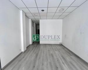 Lloguer Local Comercial a Centro. Se alquila local comercial ubicado en el centro de andorra la ve