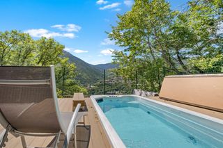 Xalet a Calle anyós 9. Exclusivo chalet en venta en anyós