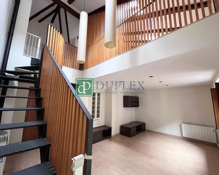 Foto 59839ea0-5365-41b5-b7fd-08f3e87305b8. Alquiler ático amplio dúplex en alquiler en el corazón en Andorra la Vella