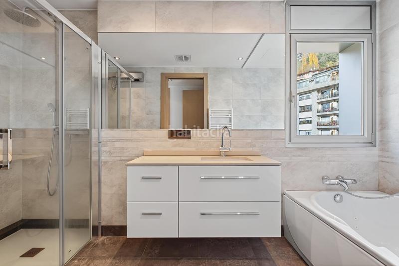 Foto 6891049d-2175-4bf7-8c0c-d14a22ce58f6. Attique avec chauffage parking dans Els Vilars d´Engordany Escaldes-Engordany