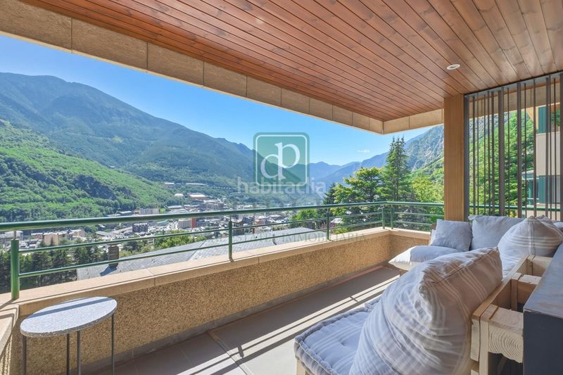 Foto 2fee9293-d258-4778-96ab-bb508840634c. Apartament amb calefacció aparcament a Centro Andorra la Vella