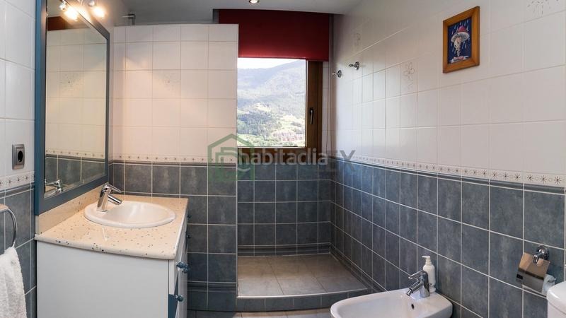 Foto 555479af-fc06-43ba-b96f-eaf2b3f28785. Chalet espectacular chalet en venta en Canillo Canillo